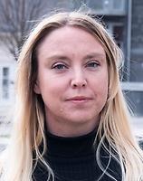 Kvinna