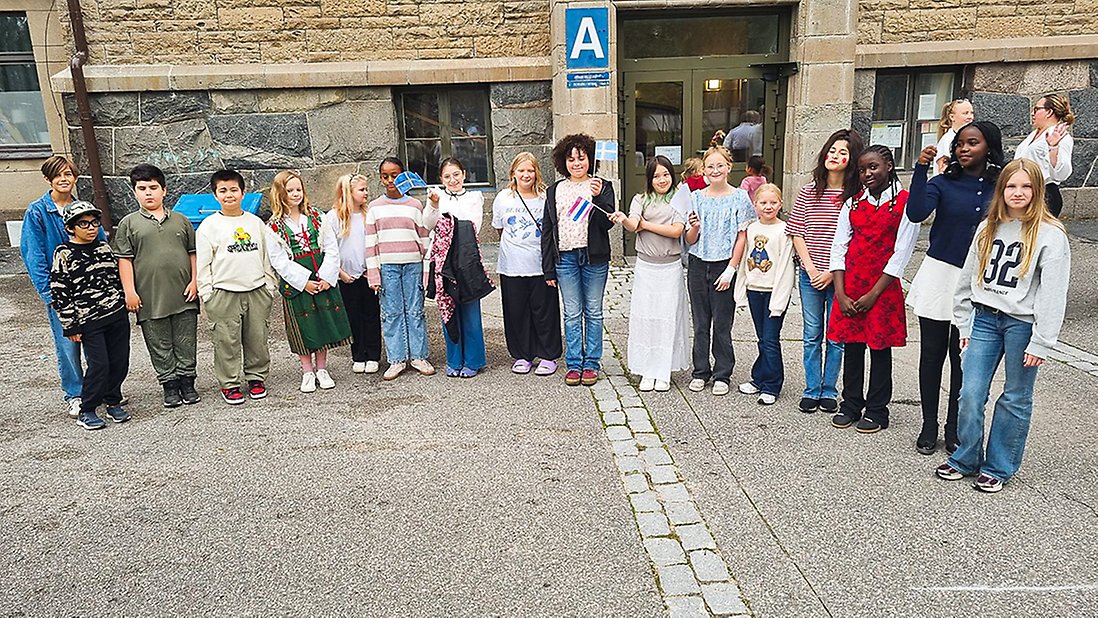 Elever på Östra skolan firade när skolan fyller 125 år