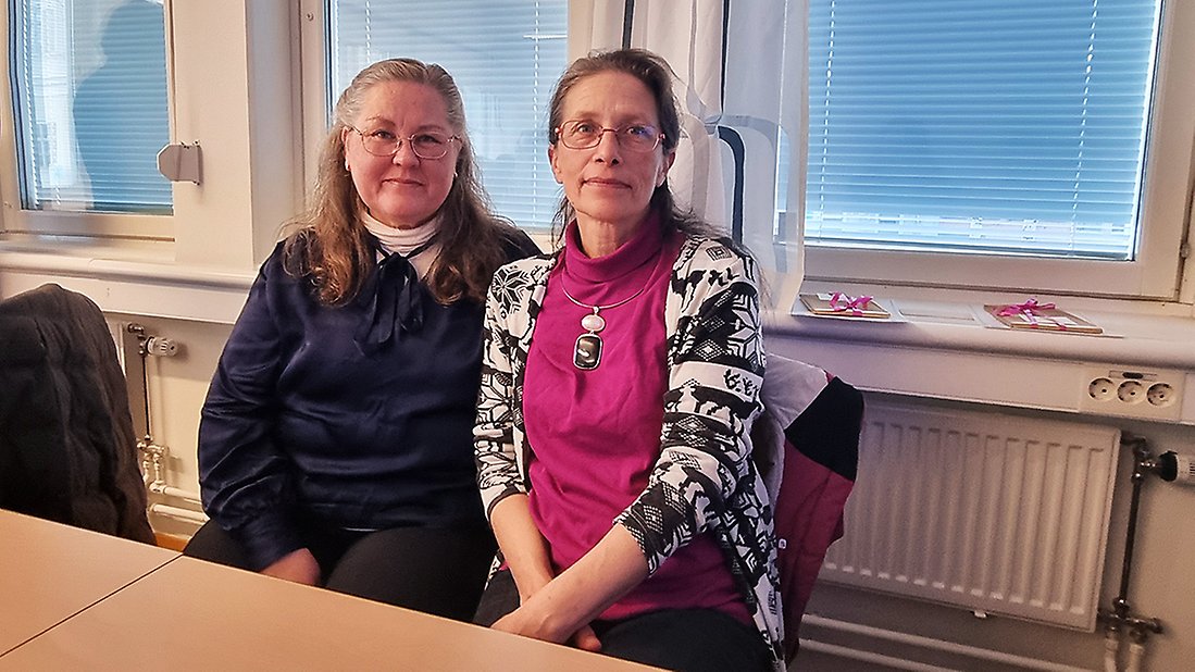 Maria Holmlund och Malin Andersson är nöjda med barnskötarutbildningen.