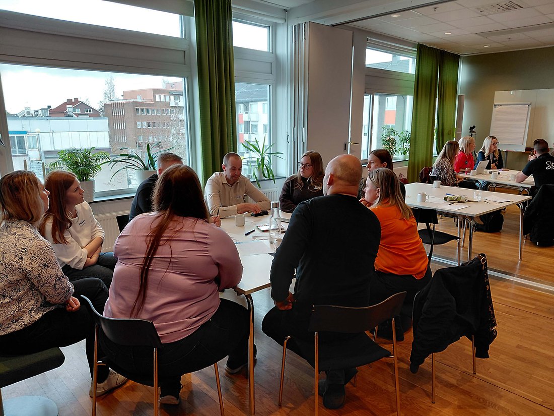 Workshopmoment under kunskapsdagen om återbruk i Luleå kommunkoncern.
