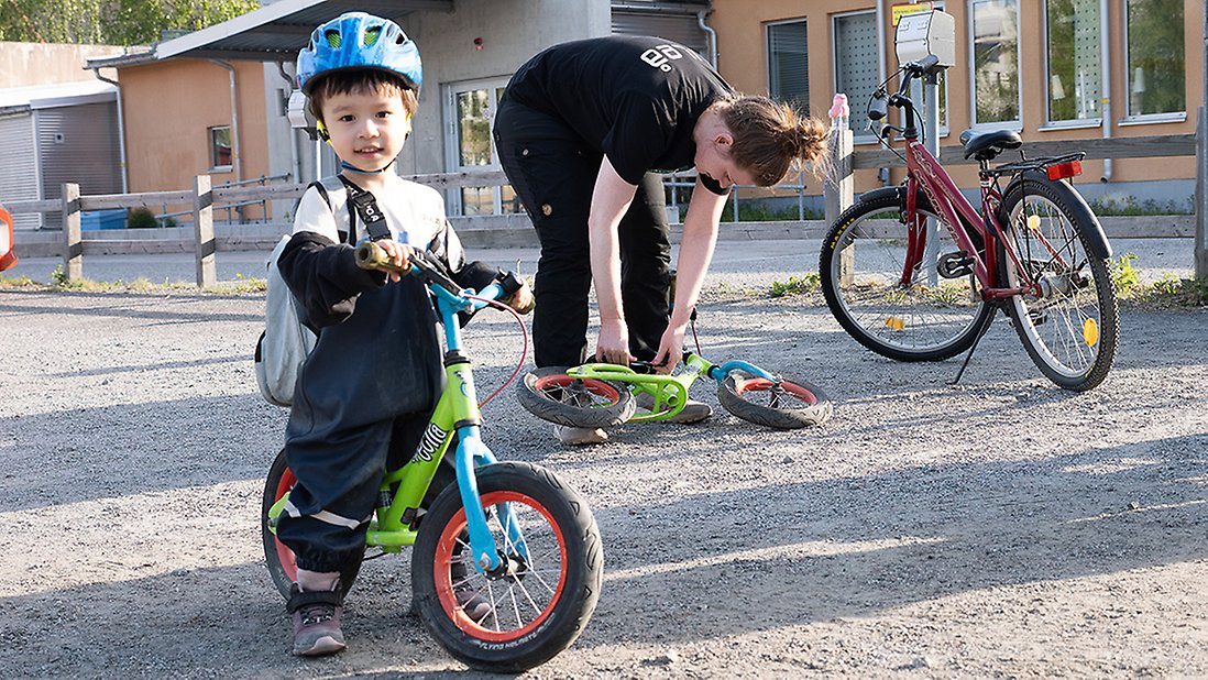 Cykelskola 2024. Foto: Jeanette Bergström