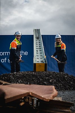 Vice statsministern och SSAB:s vd tog första spadtaget för nytt stålverk i Luleå